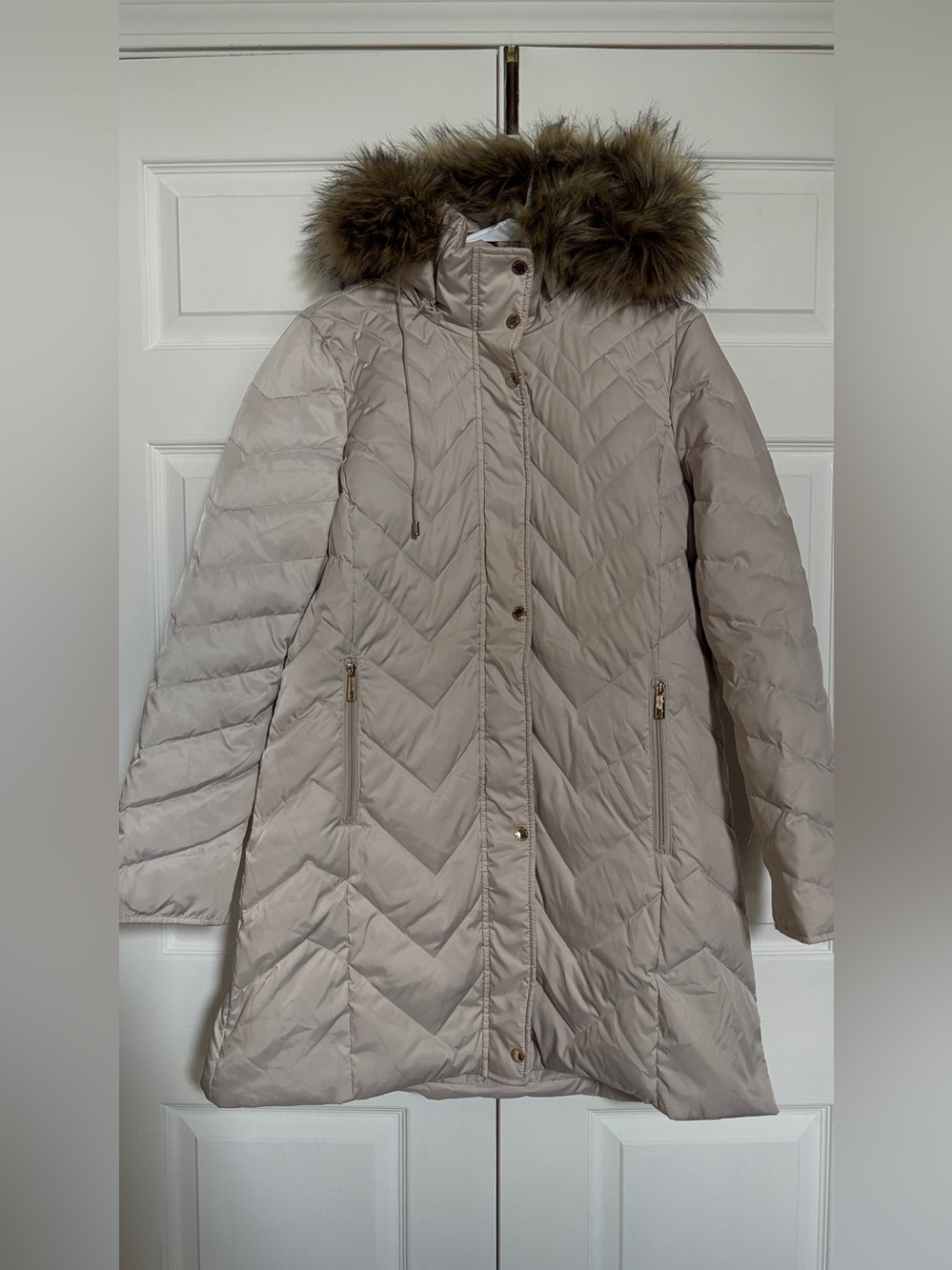 Kenneth Cole Reaction Women’s XL Beige Down Puffer Coat Faux Fur Hood